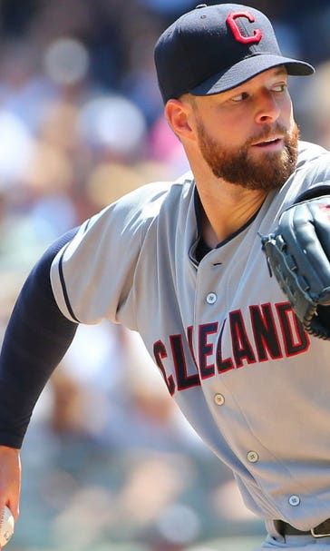 Kluber shuts down Yankees 3-0
